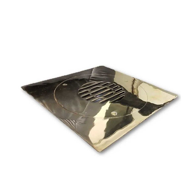 Imagen de Rejilla bronce pulido c/sifón caja plomo  15x15cm