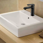 Imagen de Griferia de lavatorio Monocomando bajo de mesada Alassio Negro Mate