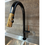 Imagen de Grifería de cocina Monocomando de mesada extensible Negro mate