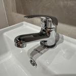 Imagen de Grifería de lavatorio Monocomando de mesada Capri Cromado