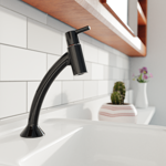 Imagen de Grifería para lavatorio de agua fría de mesada Confort Black Blukit