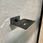 Imagen de Jabonera autoadhesiva negro mate GC