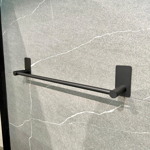 Imagen de Toallero Barra autoadhesivo Negro Mate GC