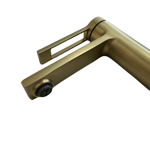 Imagen de Grifería de lavatorio Monocomando de mesada Elar Oro mate