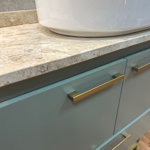 Imagen de Mueble de baño de pie Suez Verde 80cm mesada granito sin bacha