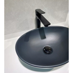 Imagen de Grifería de lavatorio Monocomando Alto de mesada Blaster Negro Mate