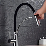 Imagen de Grifería de cocina Monocomando de mesada con pico extraible negro Satinado