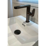 Imagen de Grifería de lavatorio monocomando de mesada Gc pico recto grafito