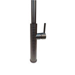 Imagen de Grifería de cocina Monocomando de mesada extensible Negra texturizada