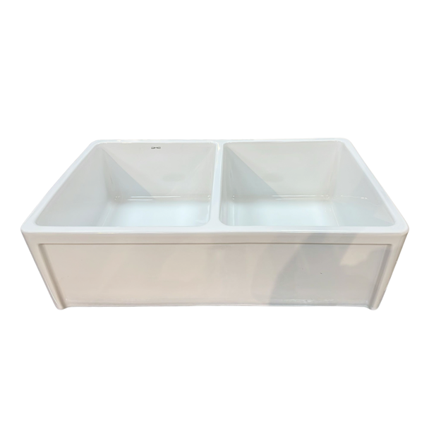 Imagen de Pileta de cocina doble de loza blanca brillante DMC 81X51X25 .
